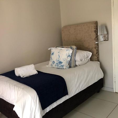 Odelia Guest House Mokopane Eksteriør bilde