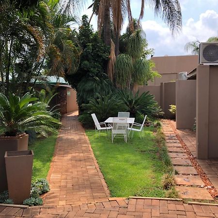 Odelia Guest House Mokopane Eksteriør bilde