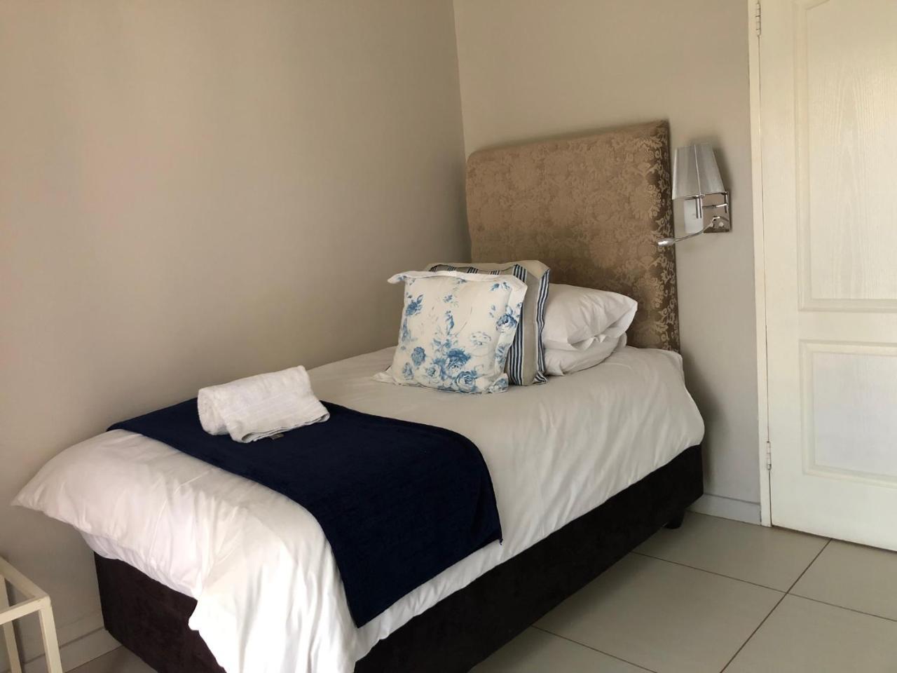 Odelia Guest House Mokopane Eksteriør bilde
